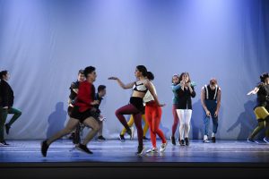 Mes de la danza: Revisa los cursos con que la Universidad de Chile promueve las prácticas dancísticas