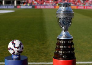 Conmebol decide suspender la Copa América en Argentina y deja entreabierta la opción a Chile