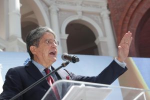 Ecuador: Presidente Lasso anuncia impuesto a los más ricos