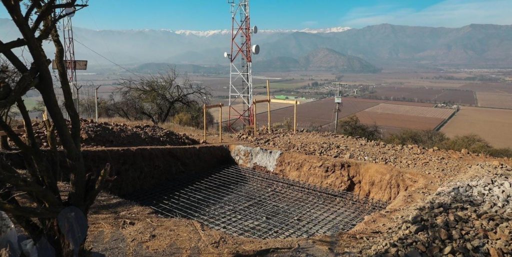 Graneros: Denuncian que empresa telefónica destruyó patrimonio histórico para instalar antenas