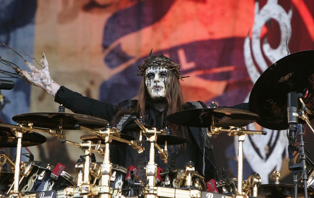 Familia entrega detalles sobre la muerte de Joey Jordison, baterista y fundador de Slipknot