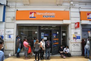 BancoEstado Express niega la existencia de amenazas de despido por no firmar anexo de 40 horas