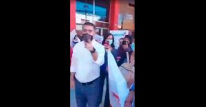 VIDEO| “¡Agresiones no, candidato!”: Mario Desbordes vive tenso momento con consejero regional RN