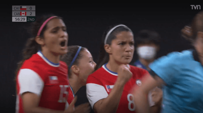 VOCES| Goles de mujer: relatos sobre fútbol femenino
