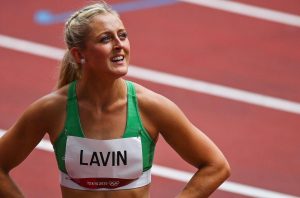 “Necesito que alguien me lo explique”: Atleta Sarah Lavín participa en JJ.OO. y es tendencia en Chile
