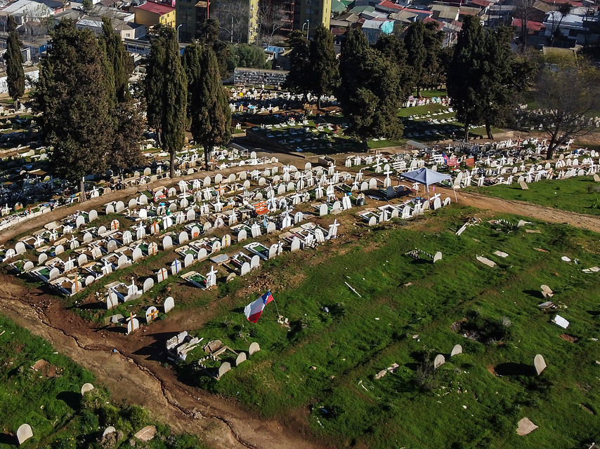 Viña del Mar: Denuncian hurto y exhumación de cadáveres en cementerio municipal