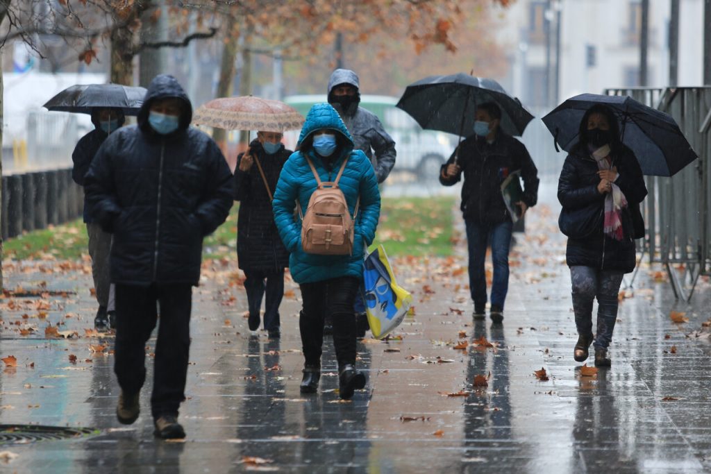 La lluvia se acerca a Santiago: Se espera un importante sistema frontal para la próxima semana