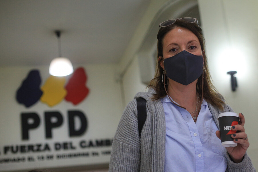 Natalia Piergentili, presidenta del PPD, descarta respaldo a candidatura senatorial de Rodrigo Peñailillo