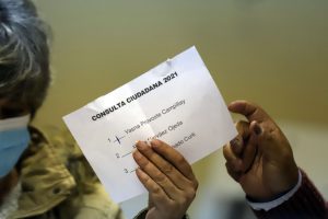 Consulta Ciudadana expone baja participación en Unidad Constituyente: Menos votos que el número de militantes