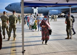 Pentágono insiste en que quiere acabar retirada de Afganistán el 31 de agosto
