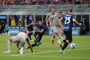 VIDEO| Genio y figura: Arturo Vidal ingresa en el Inter para aportar con un gol y una asistencia