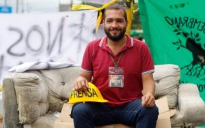 Asesinan a líder estudiantil de Colombia que había perdido un ojo en protestas