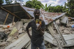 Sube a 1.941 la cifra de fallecidos por el terremoto de Haití