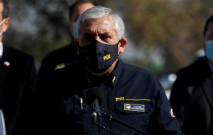 Chile Transparente: “Ojalá sea la PDI la que se querelle contra el exdirector que le robó a la institución”