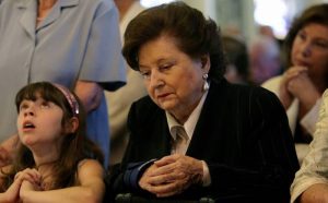 Lucía Hiriart: Dan a conocer nuevos antecedentes del estado de salud de la viuda del dictador Pinochet