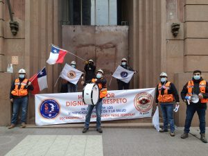 VIDEO| “Nos están ignorando”: Trabajadores en huelga de Codelco Andina protestan en Santiago y acusan intransigencia de la empresa