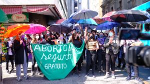 A 10 años de la “marcha de los paraguas”: Estudiantes y exdirigentes conmemoran fecha con carta a la Convención