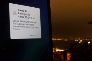 Sistema de Alerta de Emergencias en celulares: Las comunas de Santiago donde se probará