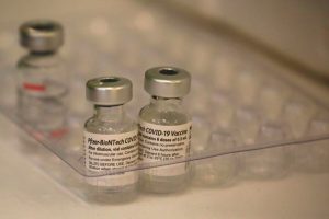 Paraguay anuncia que destruirá 50.000 vacunas contra el COVID-19 porque se vencieron