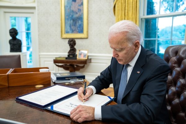 Joe Biden autoriza envío de 200 millones de dólares más en ayuda militar para Ucrania