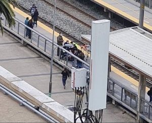 Reportan balacera al interior de Estación Bellavista del Metro de Valparaíso: Intento de asalto dejó dos heridos