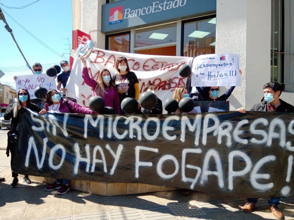 Sindicato de BancoEstado Microempresas comenzó primera huelga de su historia