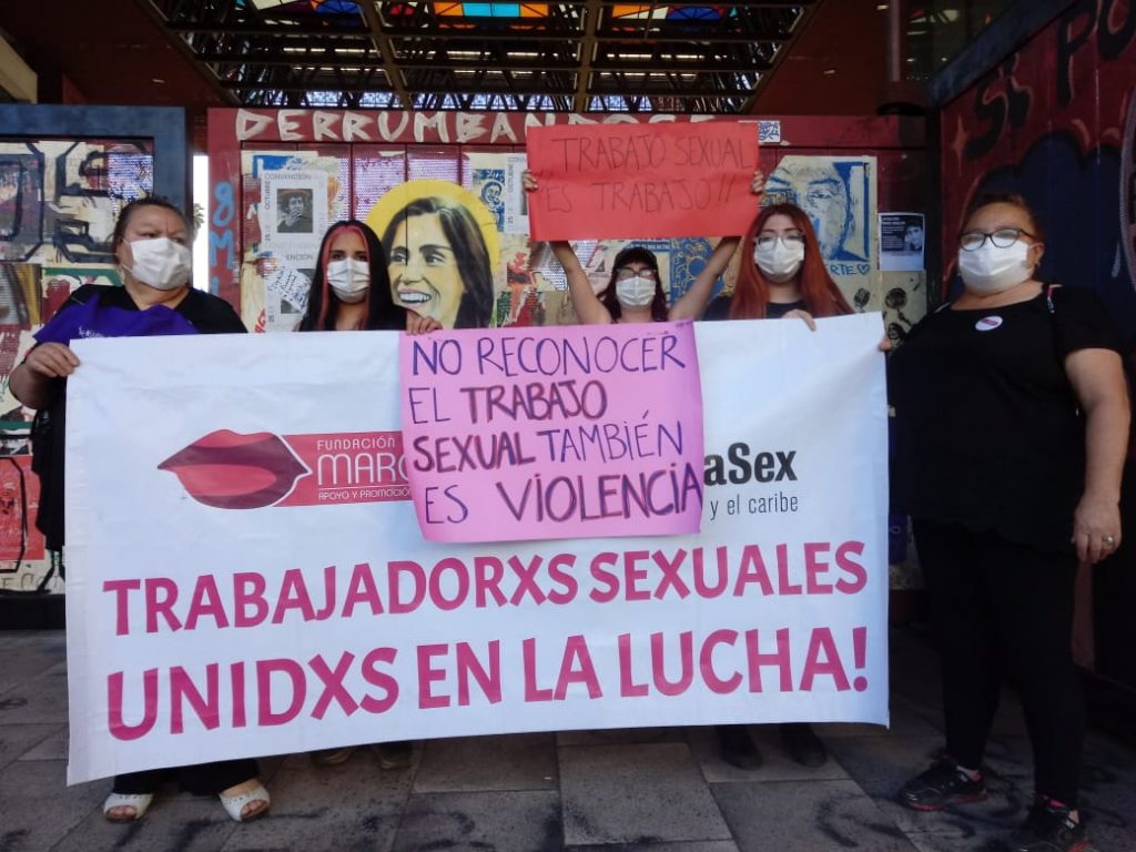 Estudio sobre trabajo sexual en Chile: «Sus derechos son constantemente vulnerados»