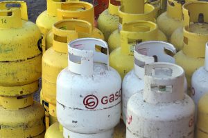 Diputados PS presentan proyecto para que municipios puedan comprar gas a distribuidores
