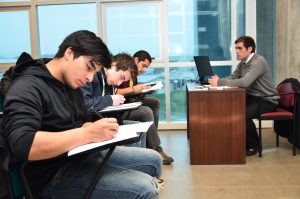 Académicos de la Usach entregan claves para rendir con éxito la PDT