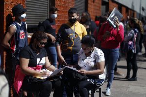 Migrantes venezolanos preocupados por expresiones xenófobas en la campaña electoral