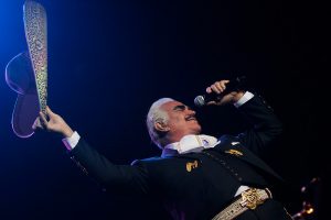 A los 81 años fallece el reconocido cantante mexicano Vicente Fernández
