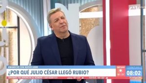 Julio César Rodríguez aparece rubio: Animador revela la razón por la cual se tiñó el pelo