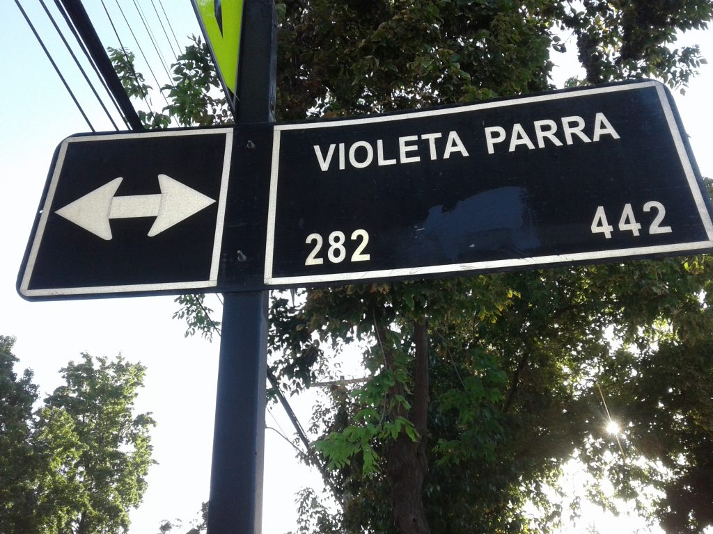 VOCES| Violeta Parra: En la calle Jaime Guzmán, no