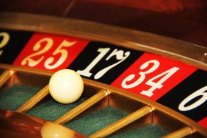Casinos Online y tradicionales: Las ventajas de cada uno de ellos