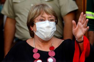 Ucrania: Bachelet denuncia nuevo bombardeo y llama a no discriminar a refugiados
