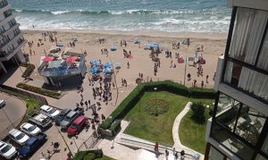 Onemi aumenta a 10 las regiones del país que deben evacuar sus playas y costas