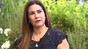 Partido Socialista critica a Jenny Álvarez y le quita piso tras polémica aparición en TV