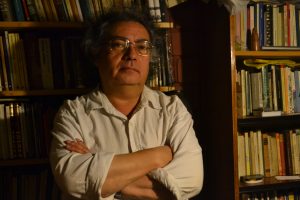 Sergio Rojas: “La revuelta y la pandemia dejaron la vara alta para el pensamiento”