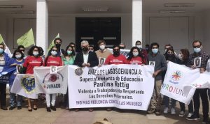 Acusan a la Superintendencia de Educación de persecución contra de exdirigenta gremial