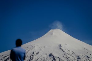 Avioneta con cuatro tripulantes se estrella en las cercanías del volcán Villarrica