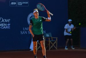 ATP de Santiago: Alejandro Tabilo sigue agrandando su carrera y derrota a Cristián Garín