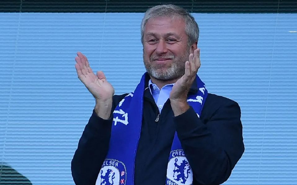Más reacciones en el fútbol: Diputado británico pide investigar a dueño ruso del Chelsea