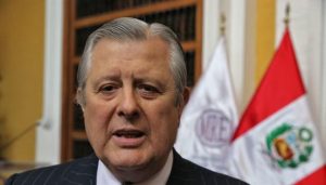 Ministro de RR.EE. de Perú negó rotundamente intención de otorgar mar para Bolivia