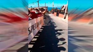 VIDEO| ¡Impresionante! Así fue el descenso de Pedro Ferreira en Valparaíso Cerro Abajo