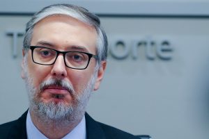 Tras críticas de la Confech: Gobierno pide renuncia a director de Junaeb Jaime Tohá