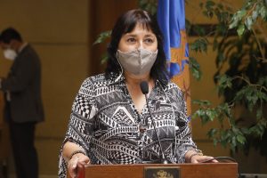 Diputada Marzán (PPD) oficia al Mineduc a pronunciarse por medidas para prevenir contagios
