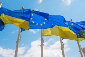 Unión Europea aprueba décima ronda de sanciones a Rusia