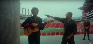 VIDEO| Residente estrena nuevo videoclip que recrea asesinato de Víctor Jara
