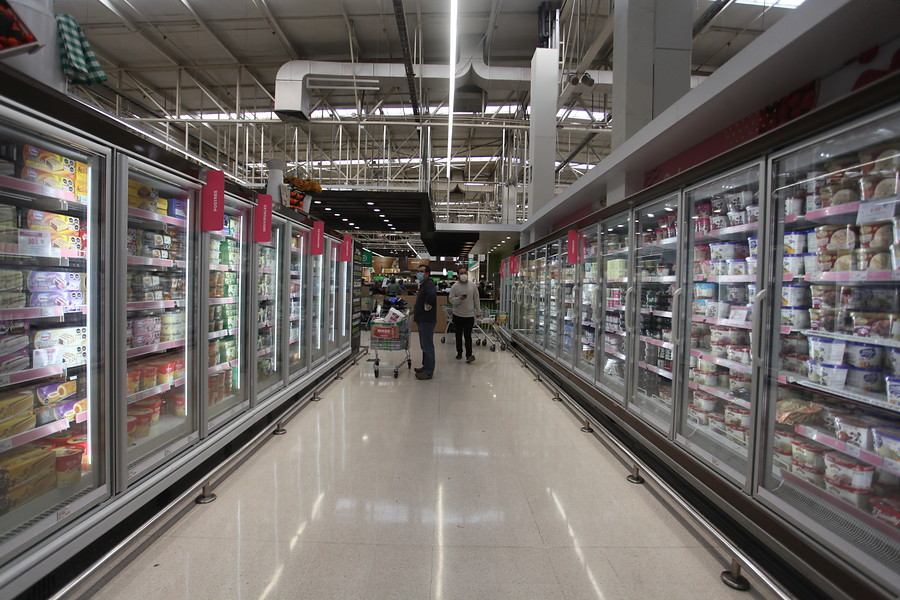 Fiscalización intensiva contra trabajo multifuncional en grandes tiendas y supermercados