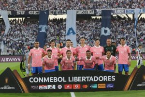 Copa Libertadores: ¿A qué hora juega la UC y qué pasará si los cruzados pierden?